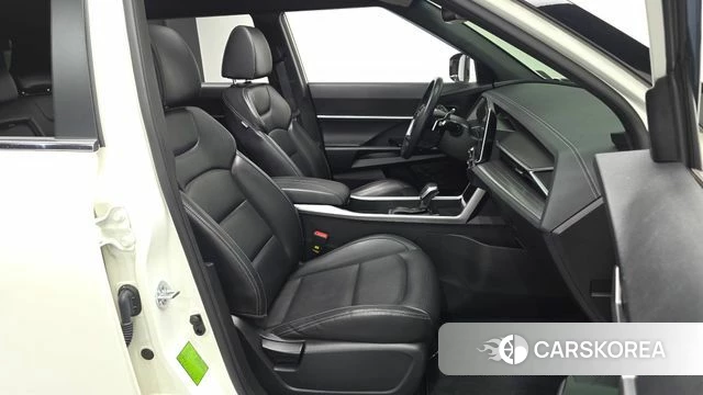 Ssangyong Torres 2022 Белый из Кореи, фото 2