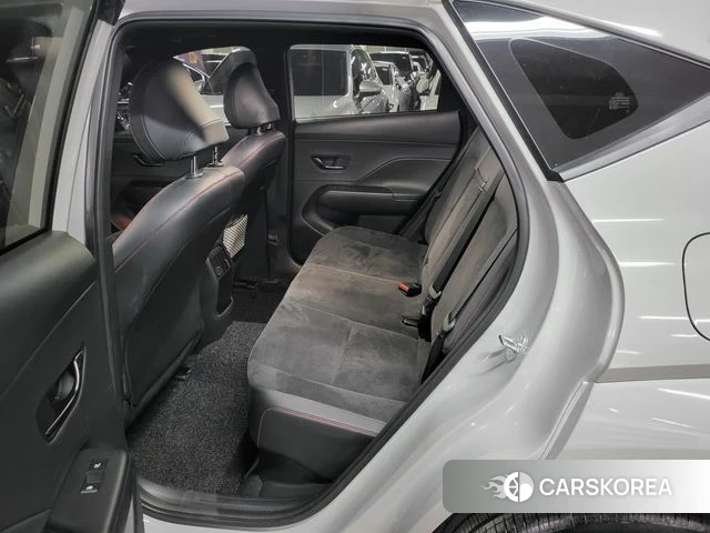 Hyundai Kona Hybrid (SX2) 2025 Серебристо-серый из Кореи, фото 2