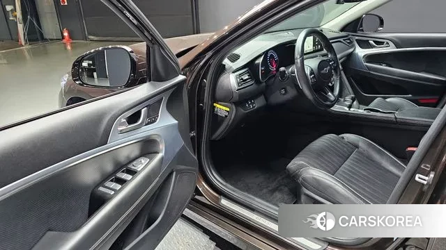 Genesis G70 2018 Коричневый из Кореи, фото 2