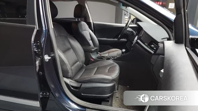 Kia The New Niro 2021 Синий из Кореи, фото 2