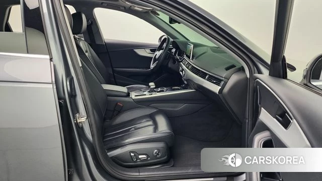 Audi A4 (B9) 2018 Серый из Кореи, фото 2