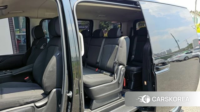 Hyundai Staria 2021 Черный из Кореи, фото 2