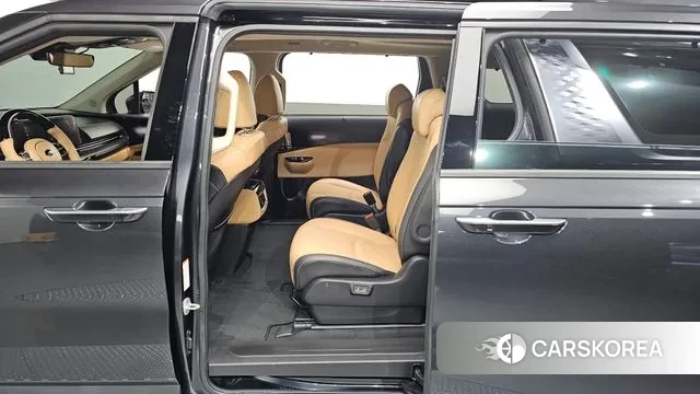 Kia Carnival 4th generation 2021 Серый из Кореи, фото 2