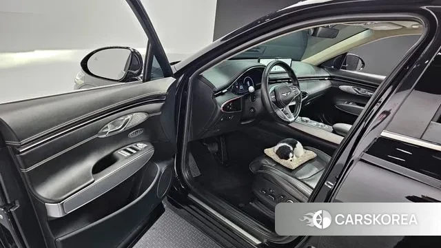 Genesis Electrified GV70 2022 Черный из Кореи, фото 2