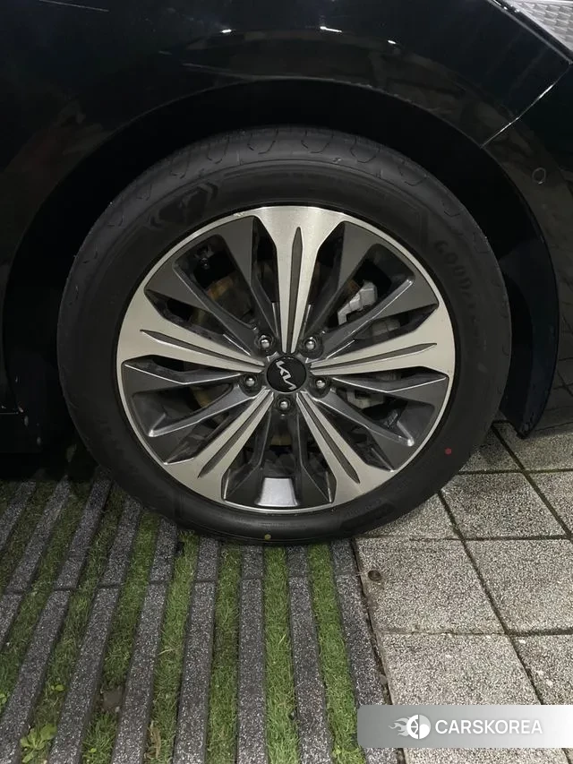 Kia K8 2022 Черный из Кореи, фото 2