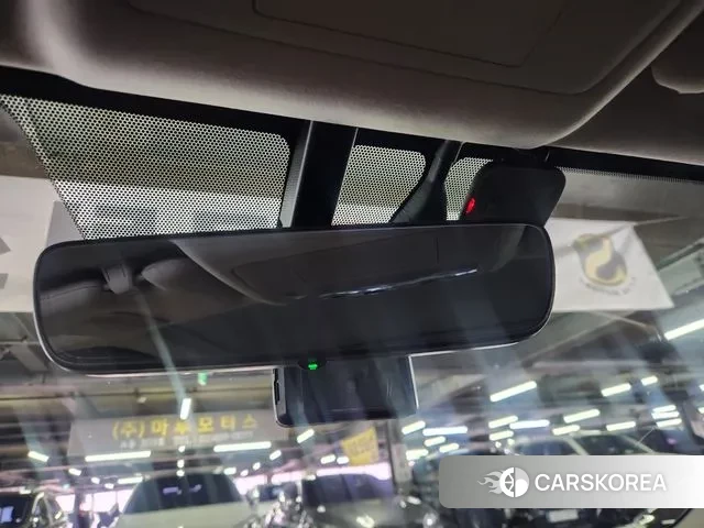 Lexus New IS300 2018 Белый из Кореи, фото 2