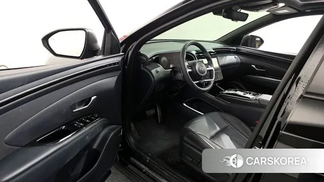 Hyundai Tucson (NX4) 2022 Черный из Кореи, фото 2