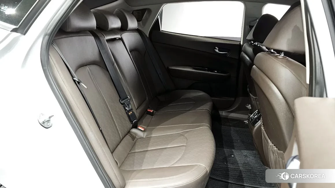 Kia The New K5 Hybrid 2nd generation 2019 Серебряный из Кореи, фото 2