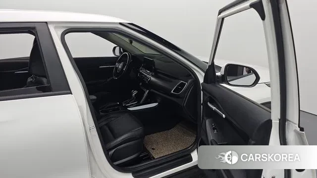 Kia Seltos 2019 Белый из Кореи, фото 2