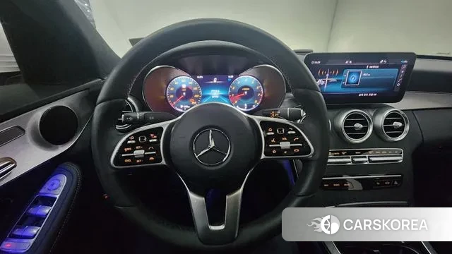 Mercedes-Benz C-Class W205 2021 Белый из Кореи, фото 2