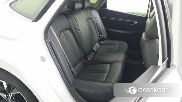 Hyundai Sonata D Edge (DN8) 2023 Белый из Кореи, фото 2