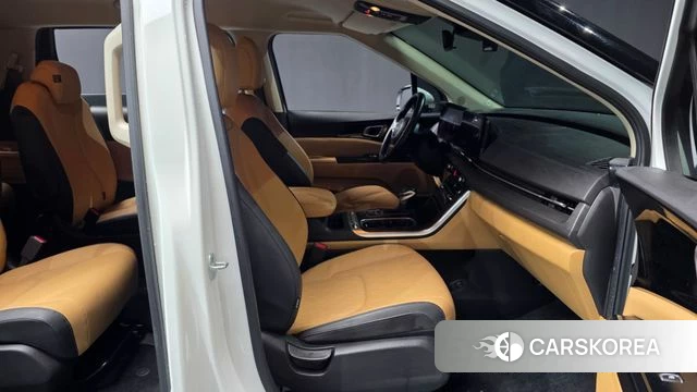 Kia Carnival 4th generation 2022 Белый из Кореи, фото 2