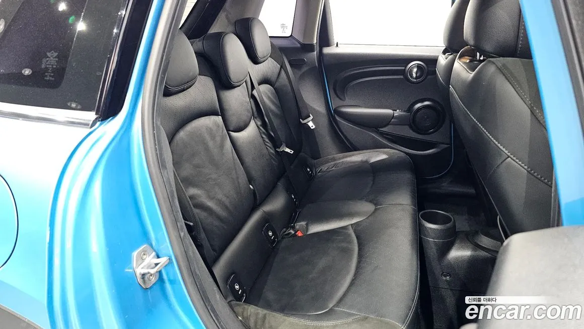 Mini Cooper 2019 Небесно-голубой из Кореи, фото 2