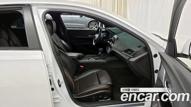 Cadillac CT4 2020 Белый из Кореи, фото 2