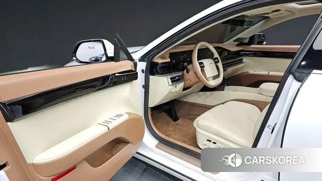 Hyundai Grandeur Hybrid (GN7) 2023 Белый из Кореи, фото 2