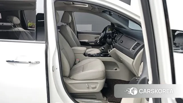 Kia The New Carnival 2019 Белый из Кореи, фото 2