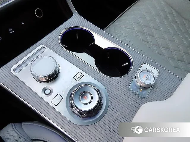 Genesis GV80 2025 Белый из Кореи, фото 2