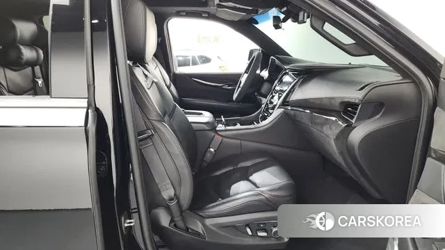 Cadillac Escalade 2018 Черный из Кореи, фото 2