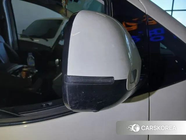 Hyundai Staria 2024 Белый из Кореи, фото 2