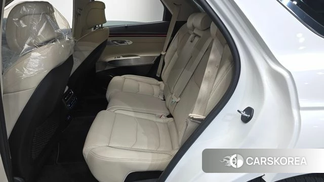 Genesis GV70 2024 Белый из Кореи, фото 2