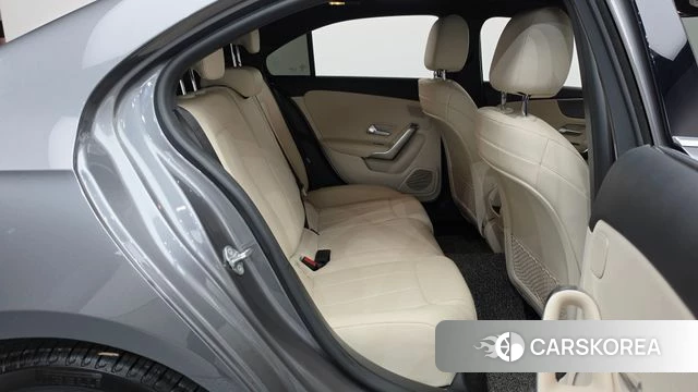 Mercedes-Benz A-Class W177 2021 Серый из Кореи, фото 2