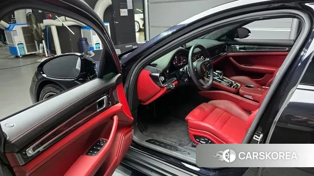 Porsche Panamera (971) 2022 Черный из Кореи, фото 2