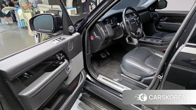 Land Rover Range Rover 4th Generation 2021 Черный из Кореи, фото 2