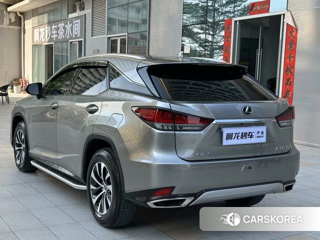Lexus RX 2022 Серебристо-серый из Китая, фото 2