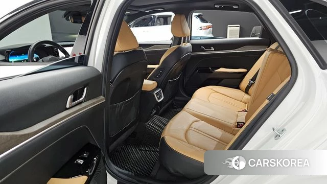 Kia K5 3rd generation 2021 Белый из Кореи, фото 2