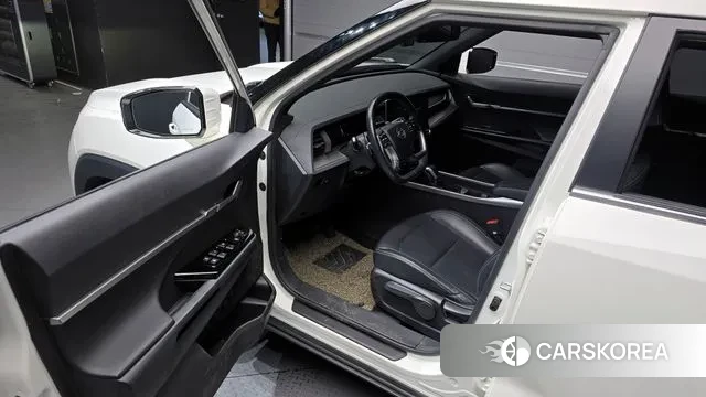 Ssangyong Torres 2023 Белый из Кореи, фото 2