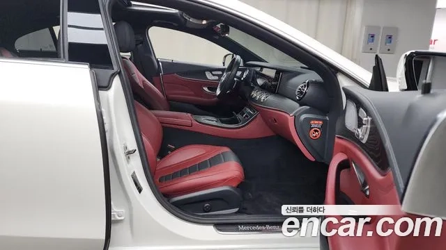 Mercedes-Benz CLS-Class C257 2023 Белый из Кореи, фото 2