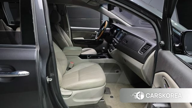Kia All New Carnival 2018 Серый из Кореи, фото 2