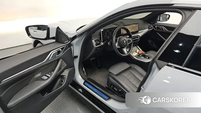 BMW 4 Series (G22) 2024 Серый из Кореи, фото 2