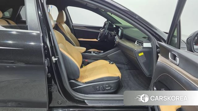 Kia K5 3rd generation 2022 Черный из Кореи, фото 2