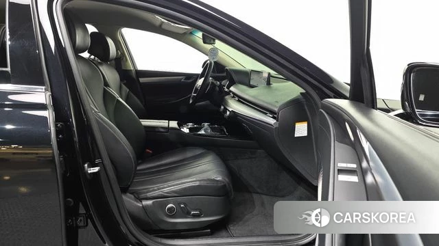 Genesis Electrified G80 (RG3) 2023 Черный из Кореи, фото 2