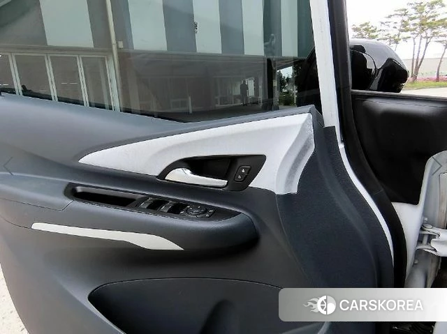 Chevrolet (GM Daewoo) Bolt EV 2019 Белый из Кореи, фото 2