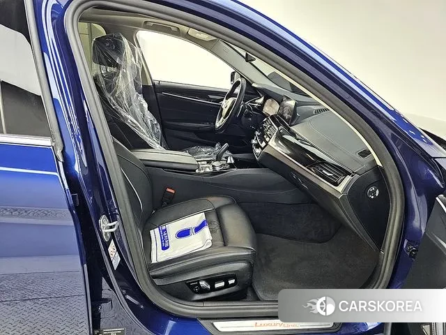 BMW 5 Series (G30) 2020 Синий из Кореи, фото 2