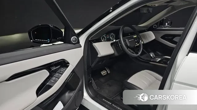 Land Rover Range Rover Evoque 2nd Generation 2024 Белый из Кореи, фото 2