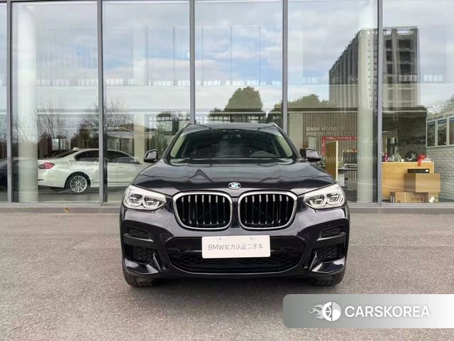 BMW X3 2021 Черный из Китая, фото 2