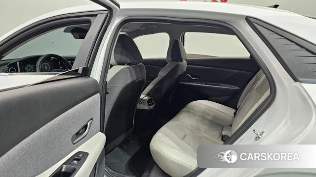 Hyundai Avante (CN7) 2021 Белый из Кореи, фото 2