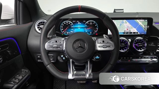 Mercedes-Benz GLA - Class H247 2023 Белый из Кореи, фото 2
