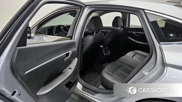 Hyundai Sonata (DN8) 2020 Серебристо-серый из Кореи, фото 2