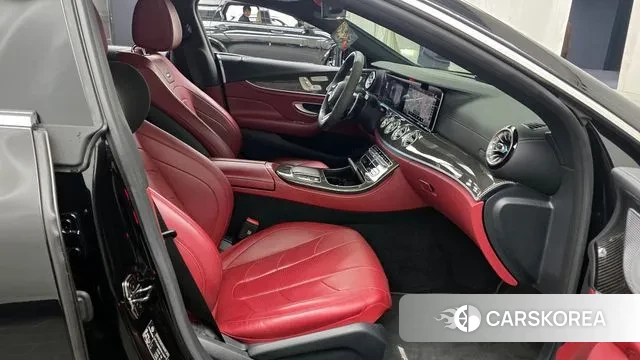 Mercedes-Benz CLS-Class C257 2023 Черный из Кореи, фото 2