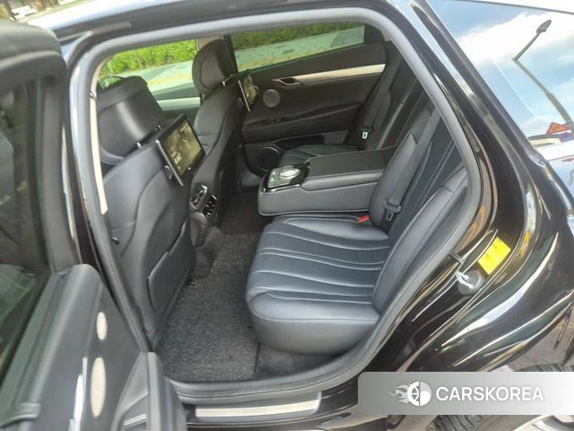 Genesis Electrified G80 (RG3) 2022 Черный из Кореи, фото 2