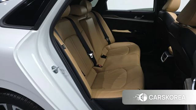 Kia K5 3rd generation 2022 Белый из Кореи, фото 2