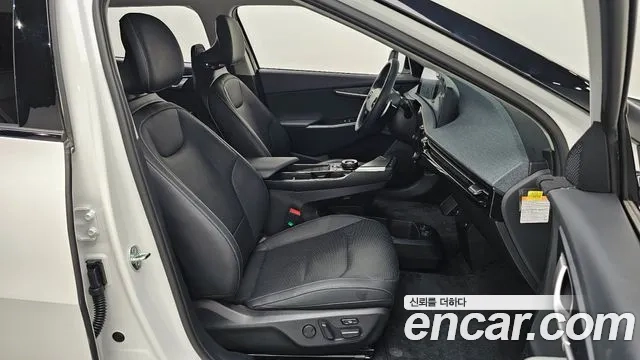 Kia EV6 2023 Белый из Кореи, фото 2