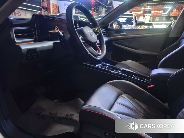 Volkswagen Lingdu 2022 Белый из Китая, фото 2