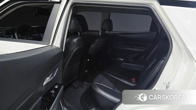 Ssangyong Beautiful Korando 2023 Белый из Кореи, фото 2