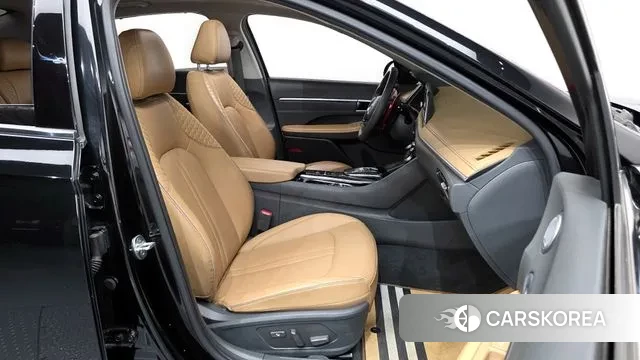 Hyundai Sonata (DN8) 2021 Черный из Кореи, фото 2