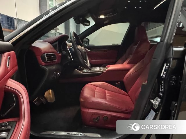 Maserati Levante 2020 Черный из Кореи, фото 2